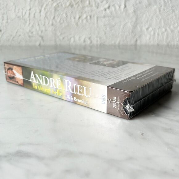 Andre Rieu La vie est belle Life is Beautiful As Seen On PBS VHS Tape NEW - Picture 3 of 4